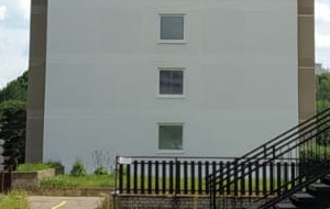 Strecha bytového domu, Praha