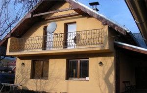 Rodinný dom, Podlavice